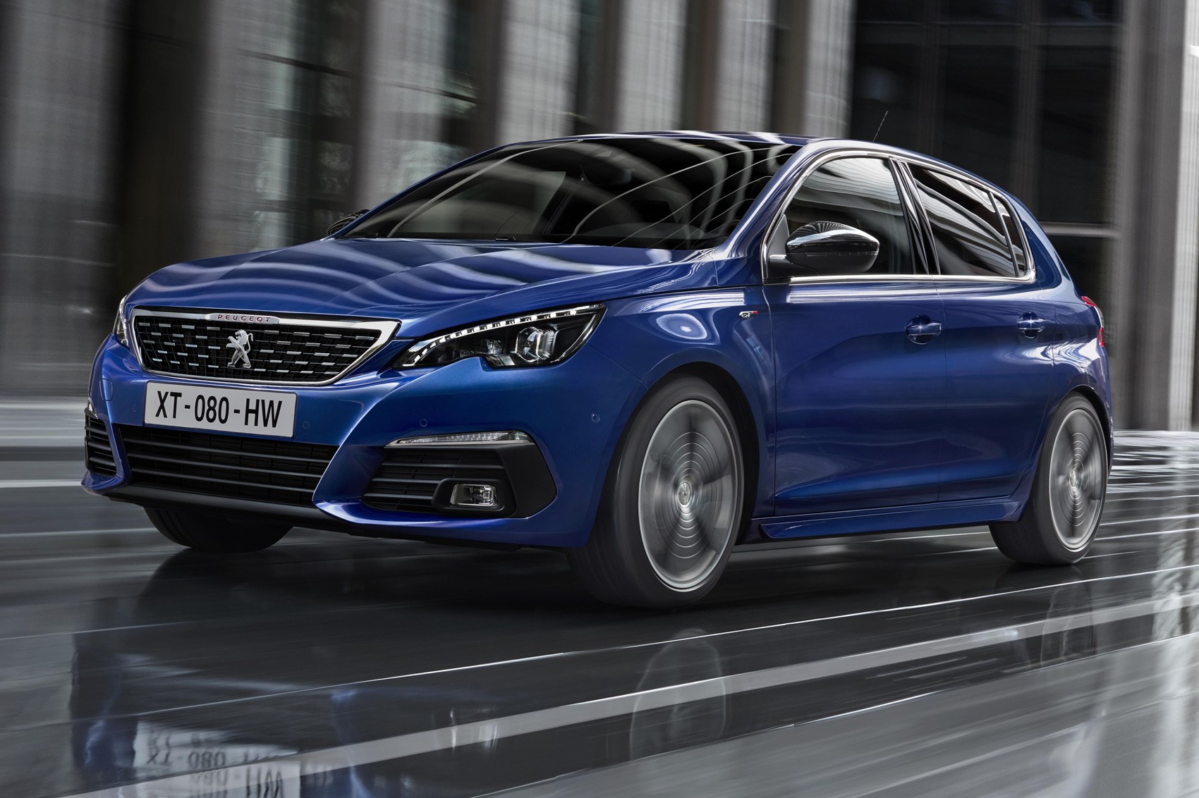 Refreshed Peugeot 308 hatch ready to pounce | CAR Magazine
