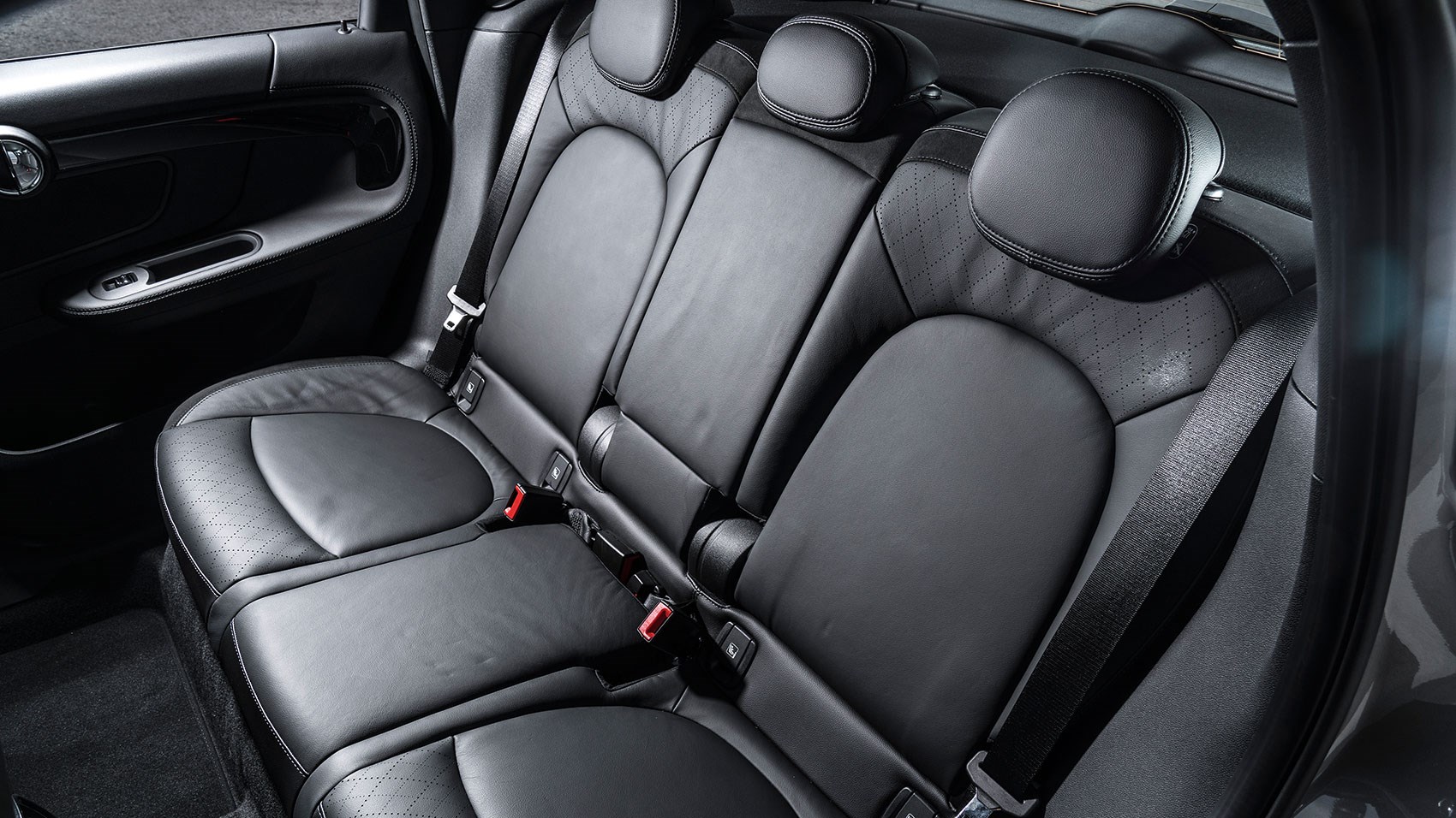 Mini Countryman hybrid 2020 rear seats