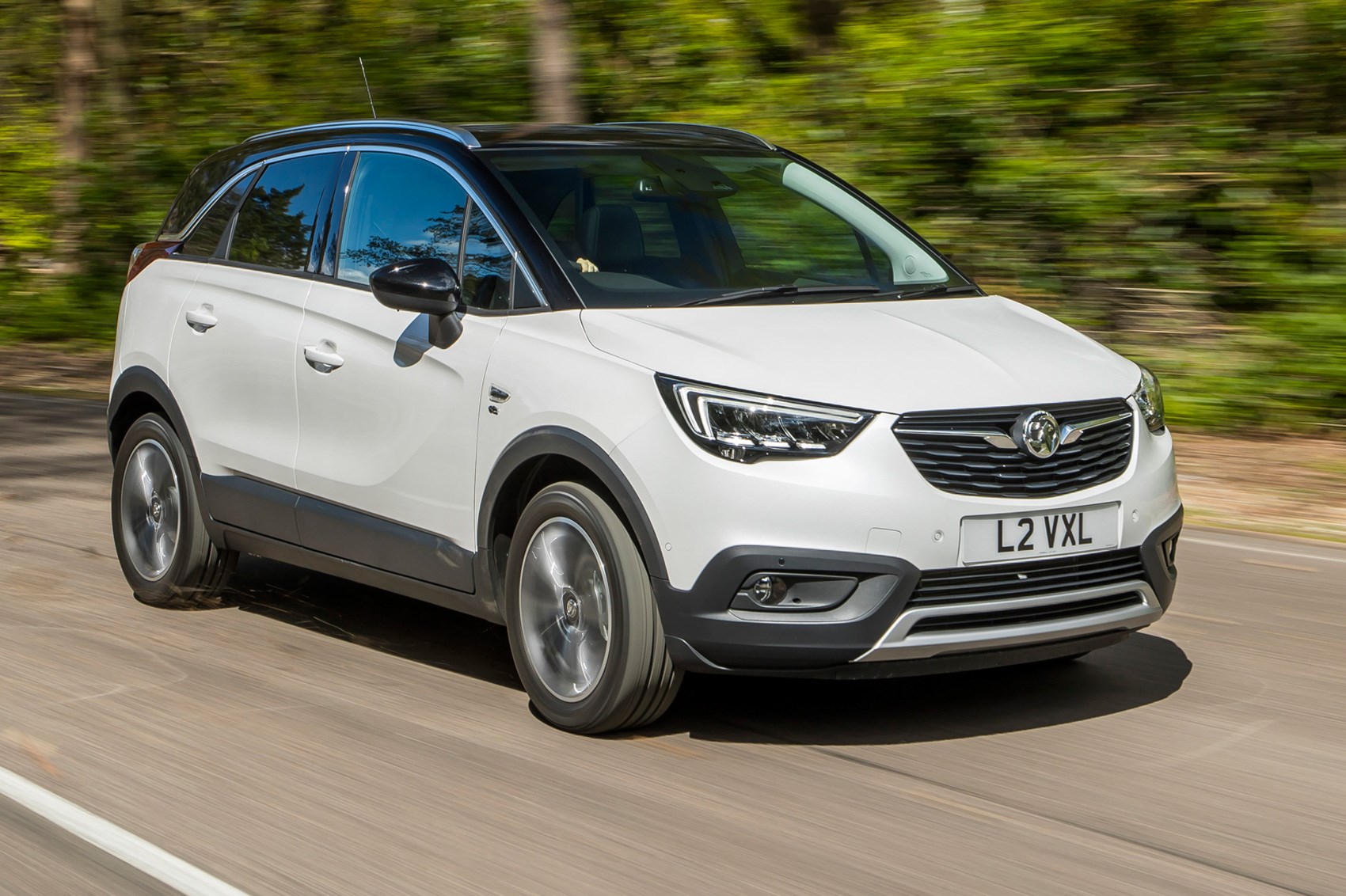 Vauxhall Crossland X (2017) review | CAR Magazine Vauxhall Crossland X (2017) review | CAR Magazine