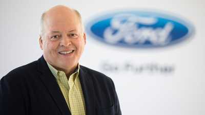 Official: Ford replaces CEO Mark Fields with autonomous guru Jim Hackett