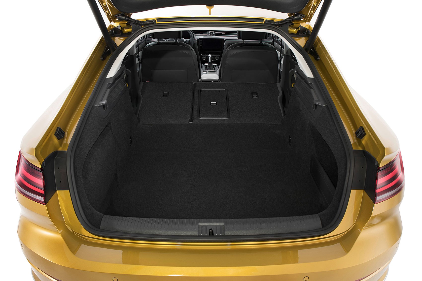 A five-door tailgate for VW Arteon: it's a practical family car A five-door tailgate for VW Arteon: it's a practical family car