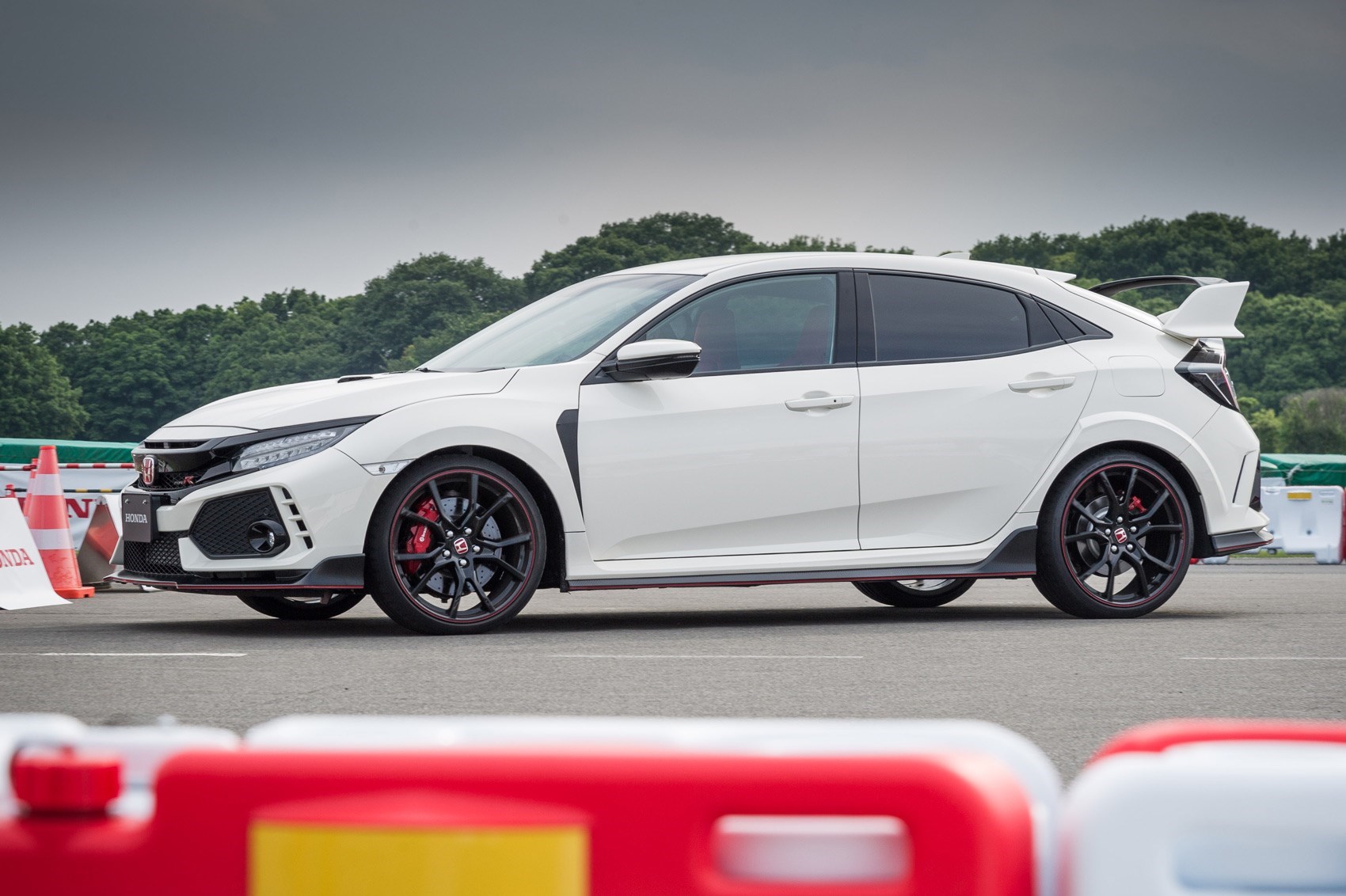 Honda Civic Type R prototype (2017) review | CAR Magazine