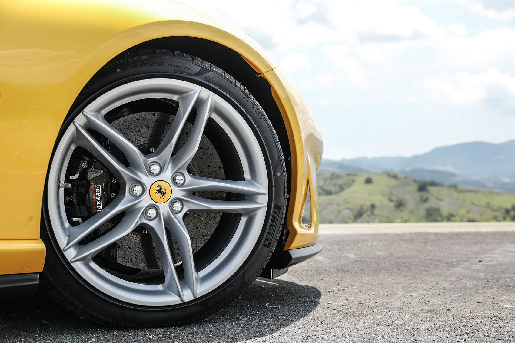 Ferrari 812 Superfast brakes Ferrari 812 Superfast brakes