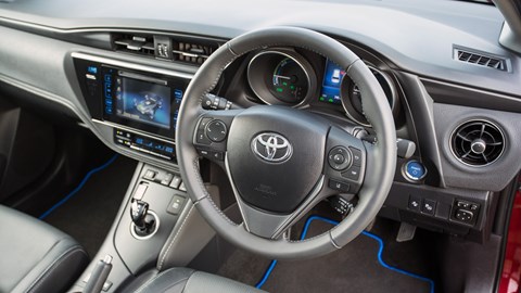 Toyota Corolla Hybrid Review Car Magazine Toyota Auris Hybrid Touring Sports 2017 Review