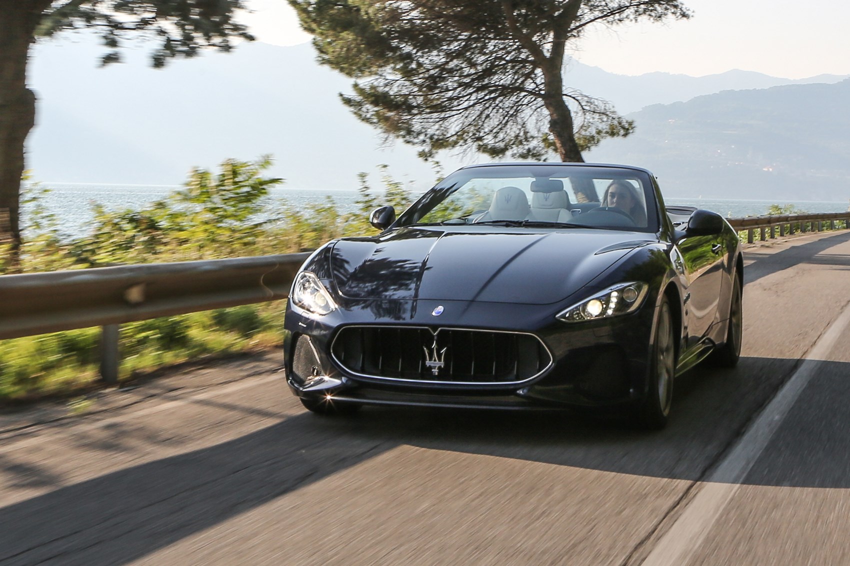 Maserati Grancabrio Sport 2017 Review Car Magazine