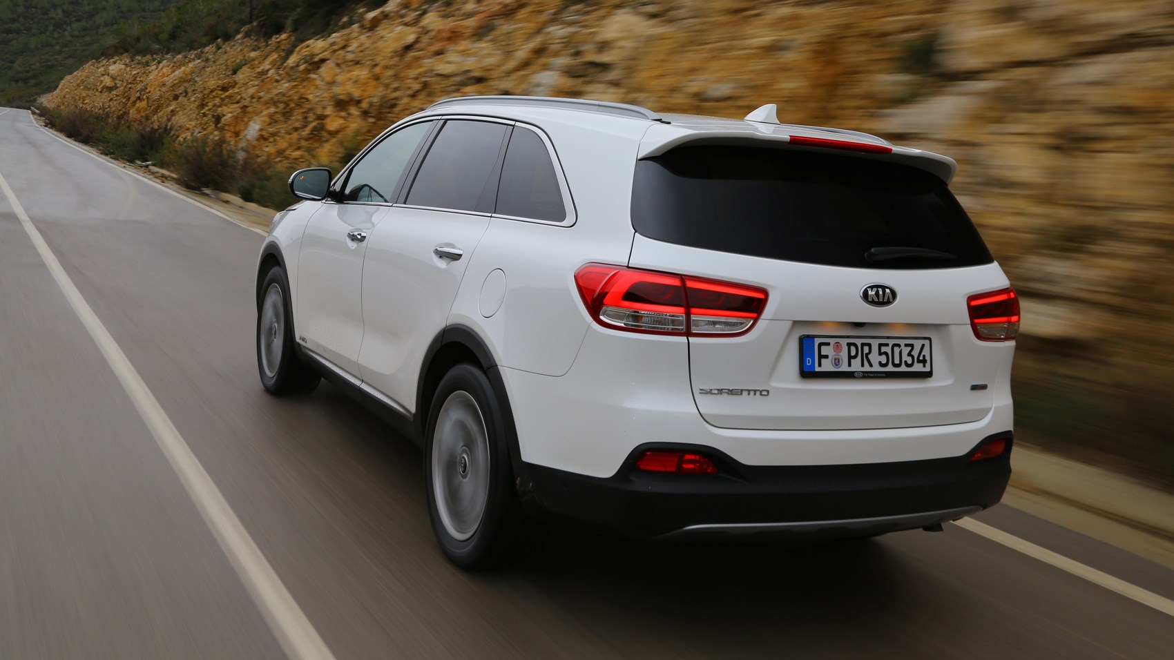 Kia Sorento Kx 3 17 Review Car Magazine