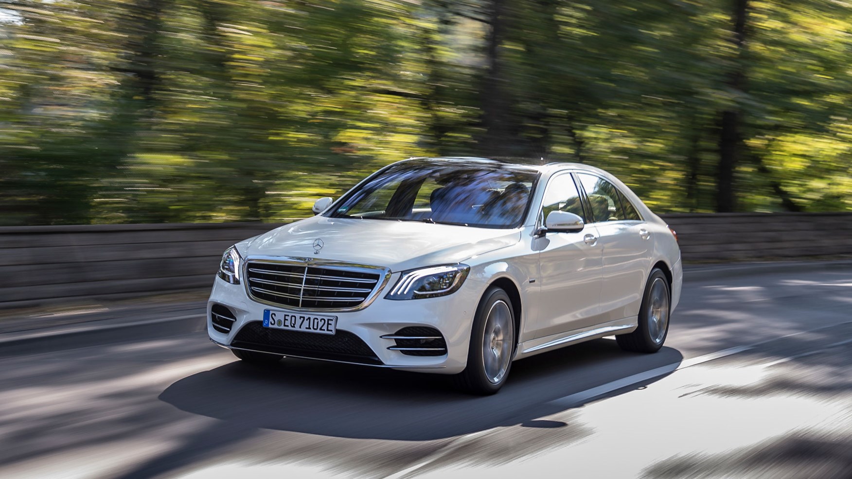 Mercedes-Benz S-class review: we drive the S560e hybrid | CAR Magazine