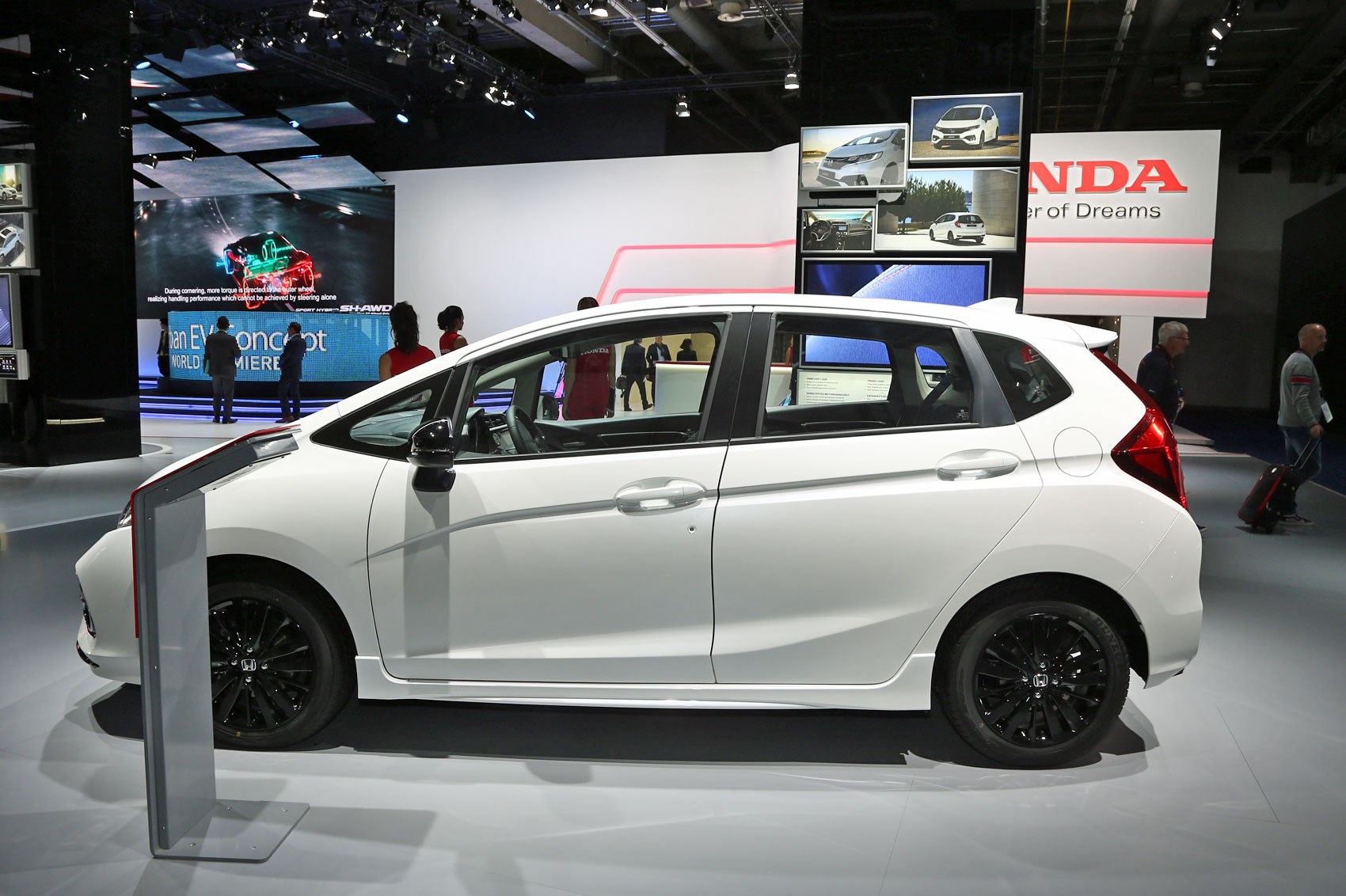 Honda Jazz Sport At Frankfurt 2017 It S Got 129bhp Dontcha Know