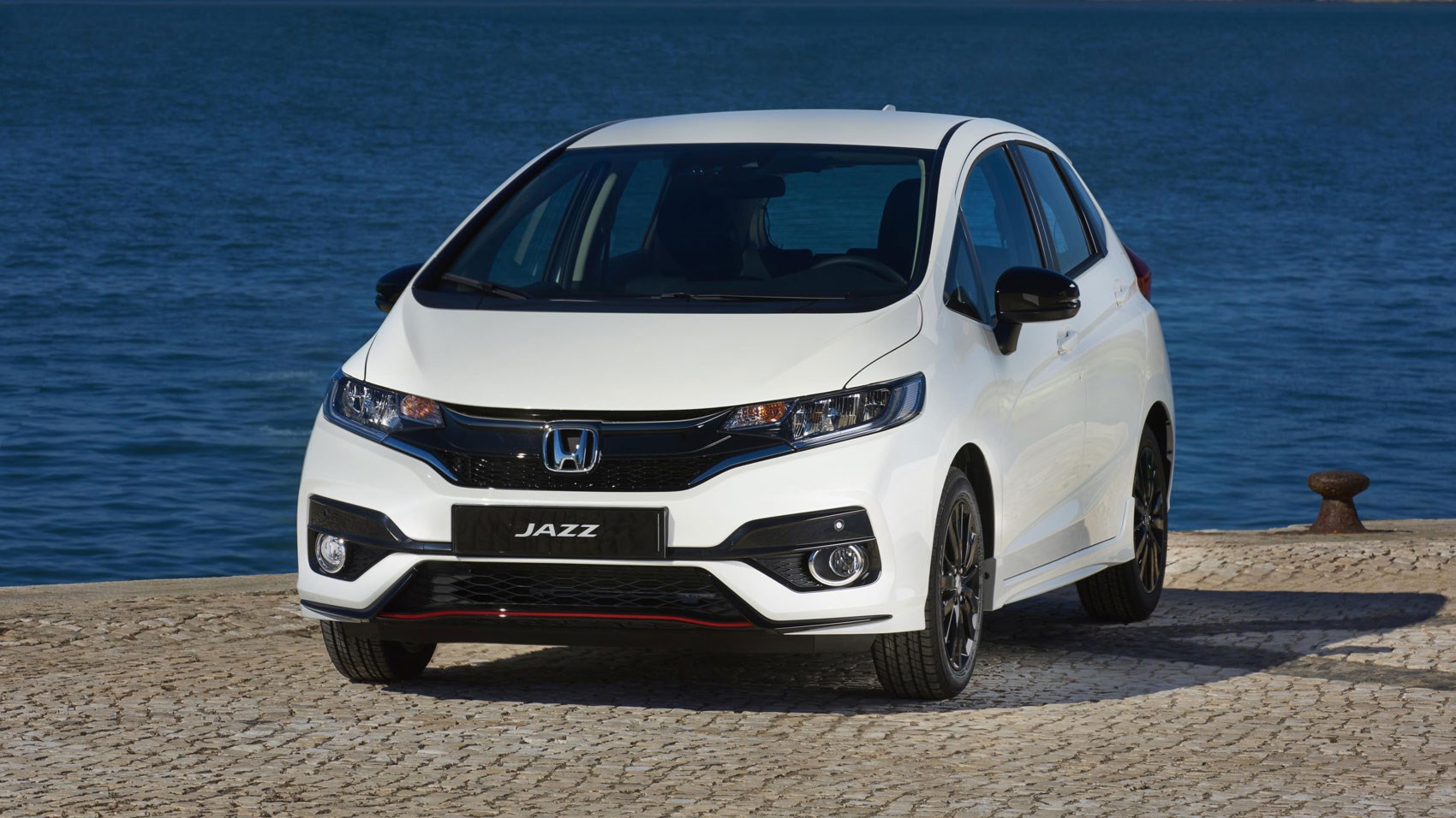 New Honda Jazz 2018 Uk Prices For Facelifted Mini Civic Revealed Car Magazine