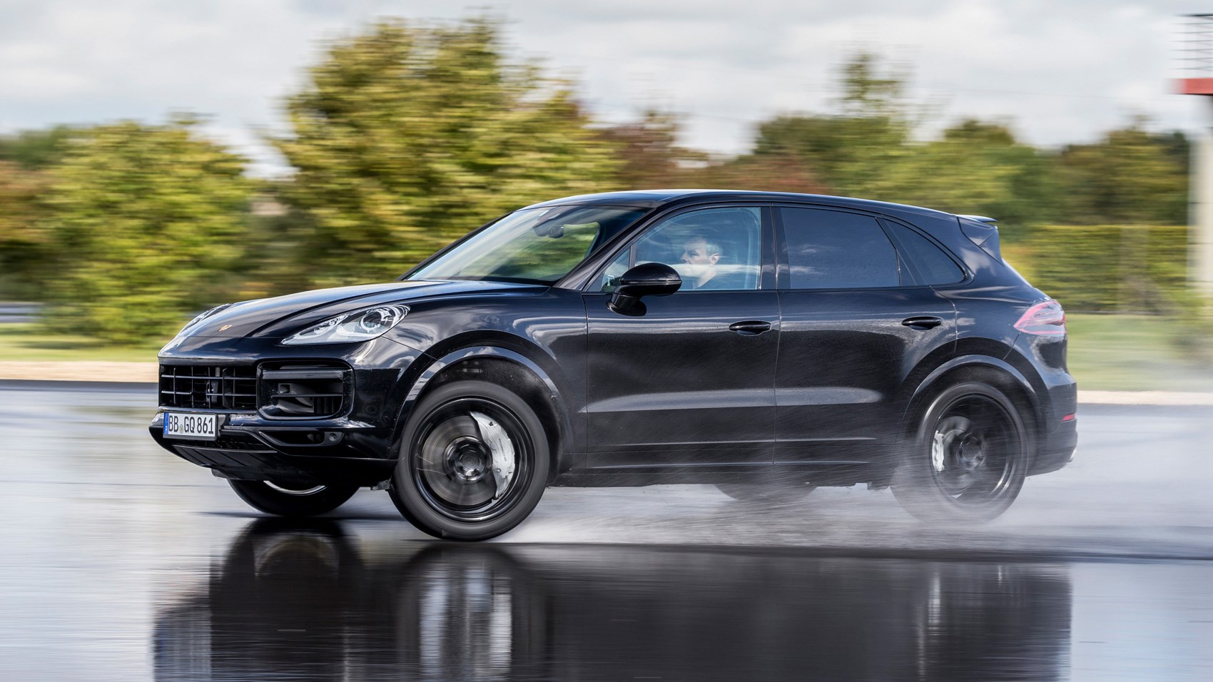 2017 porsche cayenne