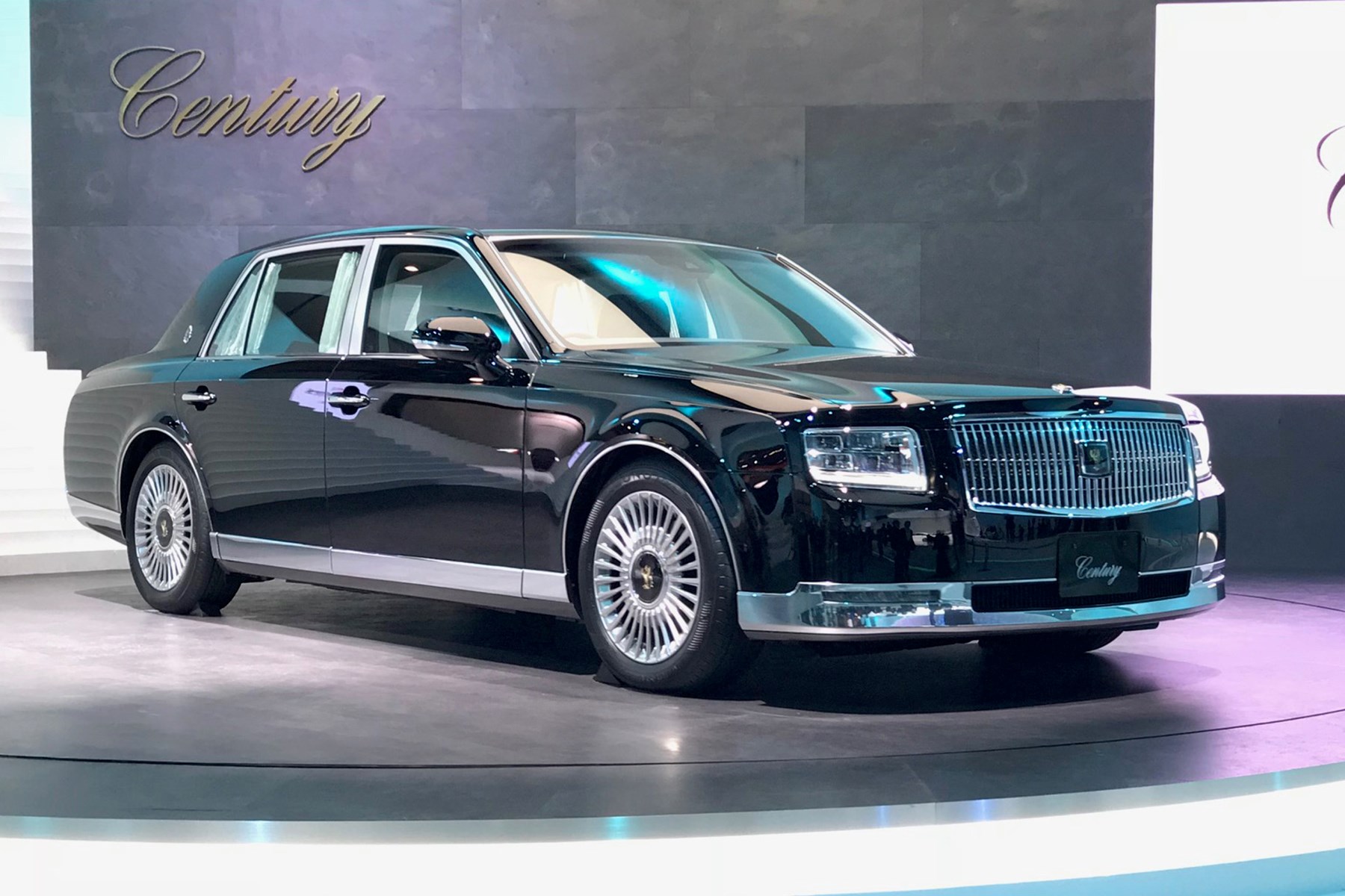 New Toyota Century limo brings old-school class to Tokyo 2017 | CAR ...