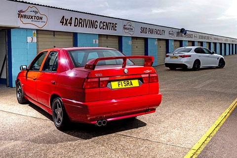 Giulia 155 twin static