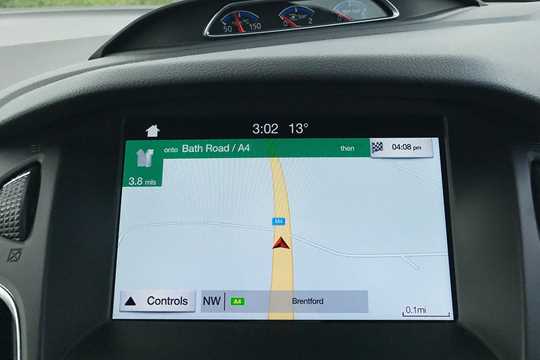 Ford Focus RS: the infotainment's not as quick as the car