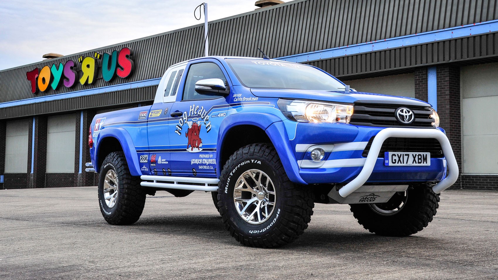 hilux bruiser