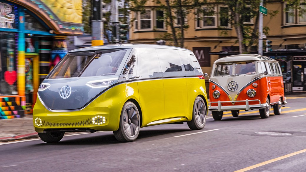 Vw Id Buzz Vs Microbus Old New Twin Test Review Car Magazine Love Hertz Vw Id Buzz Vs Microbus Twin Test Review