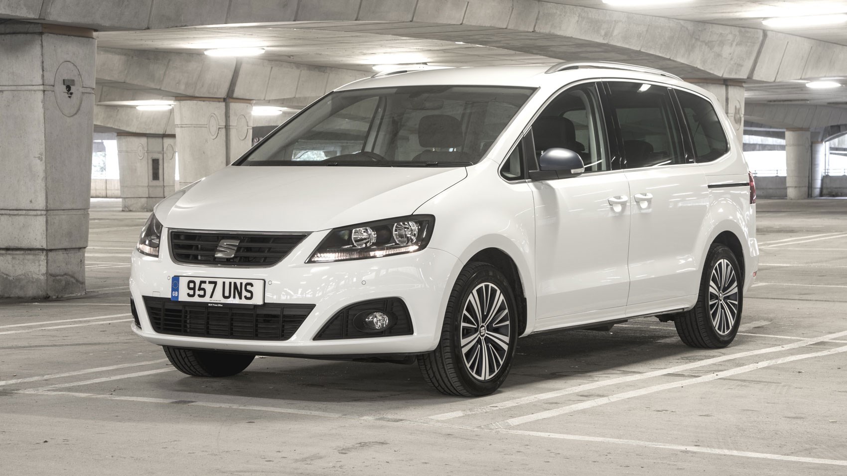 Seat Alhambra MPV (2018) review | CAR Magazine
