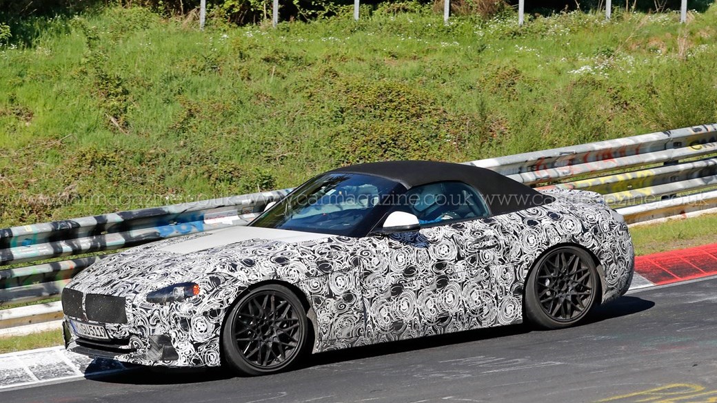 New Bmw Z4 First Pictures Of Roadster Leak Car Magazine Bmw Z4 Testing