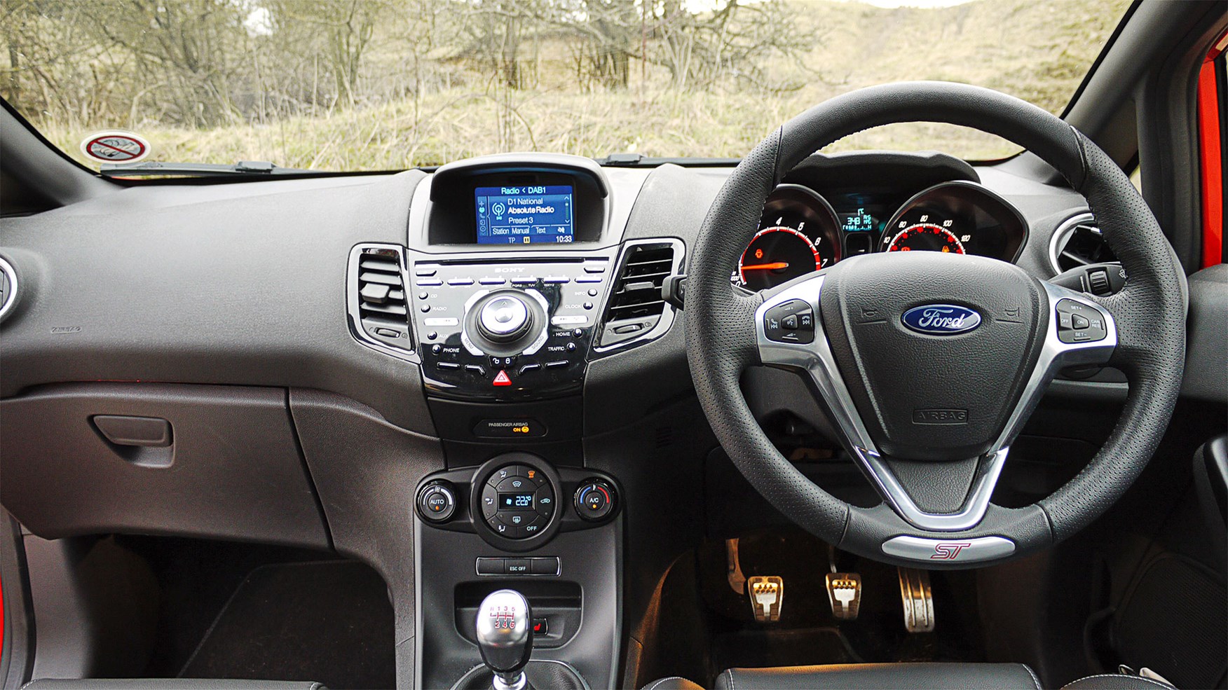 Ford Fiesta St 2017 Long Term Test Review Car Magazine Two Racing Drivers Made A Fiesta St Average 75mpg In An Economy Marathon We Ve Been Struggling To 33