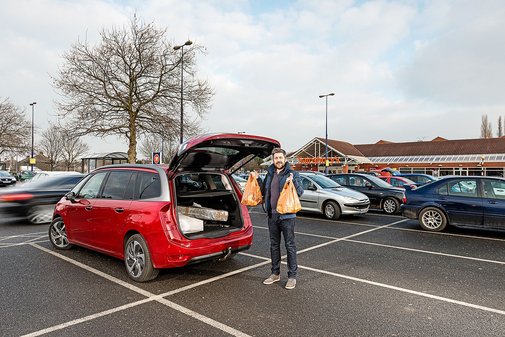 Citroen C4 Picasso Front Seat Removal