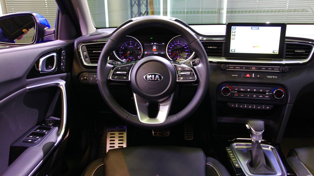 It\'s a mini Stinger! New Kia Ceed hatch revealed for 2018 by CAR ... It\'s a mini Stinger! New Kia Ceed hatch revealed for 2018 by CAR ...