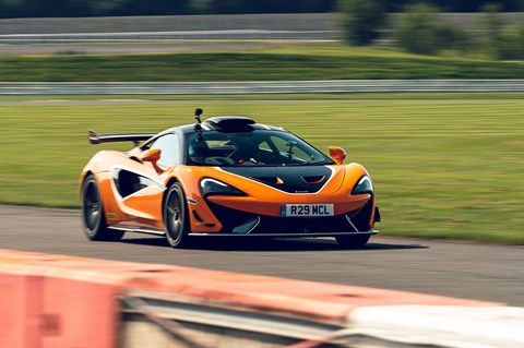 mclaren 620r track