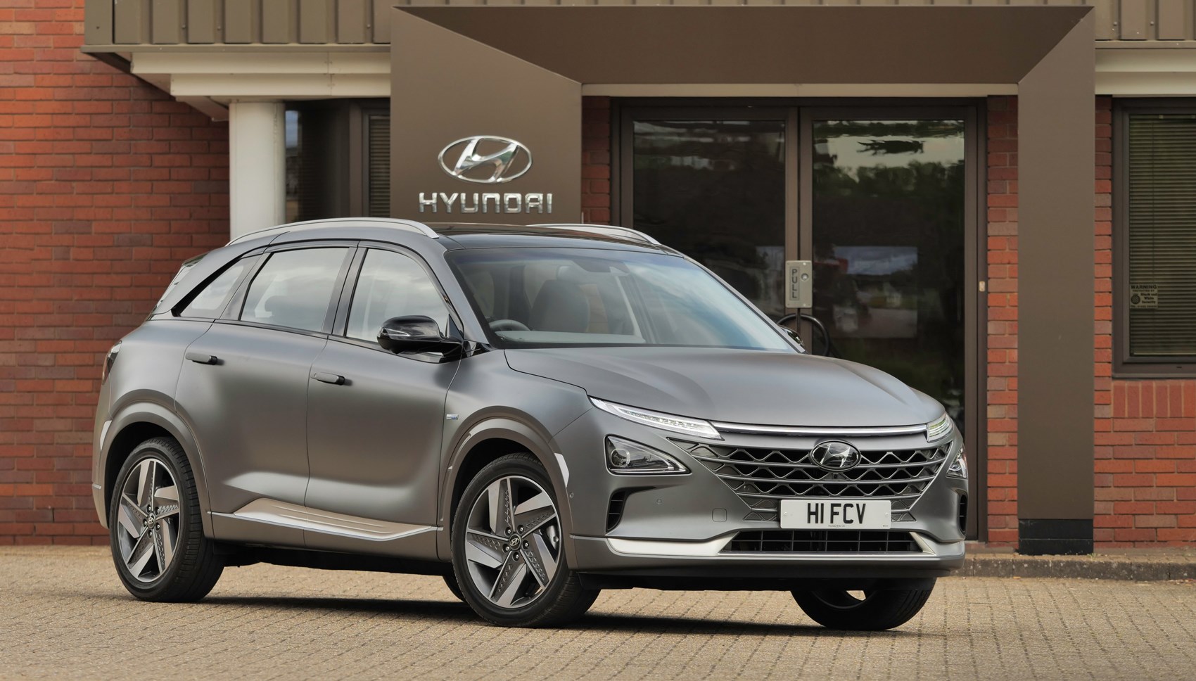 Hyundai NEXO front quarter