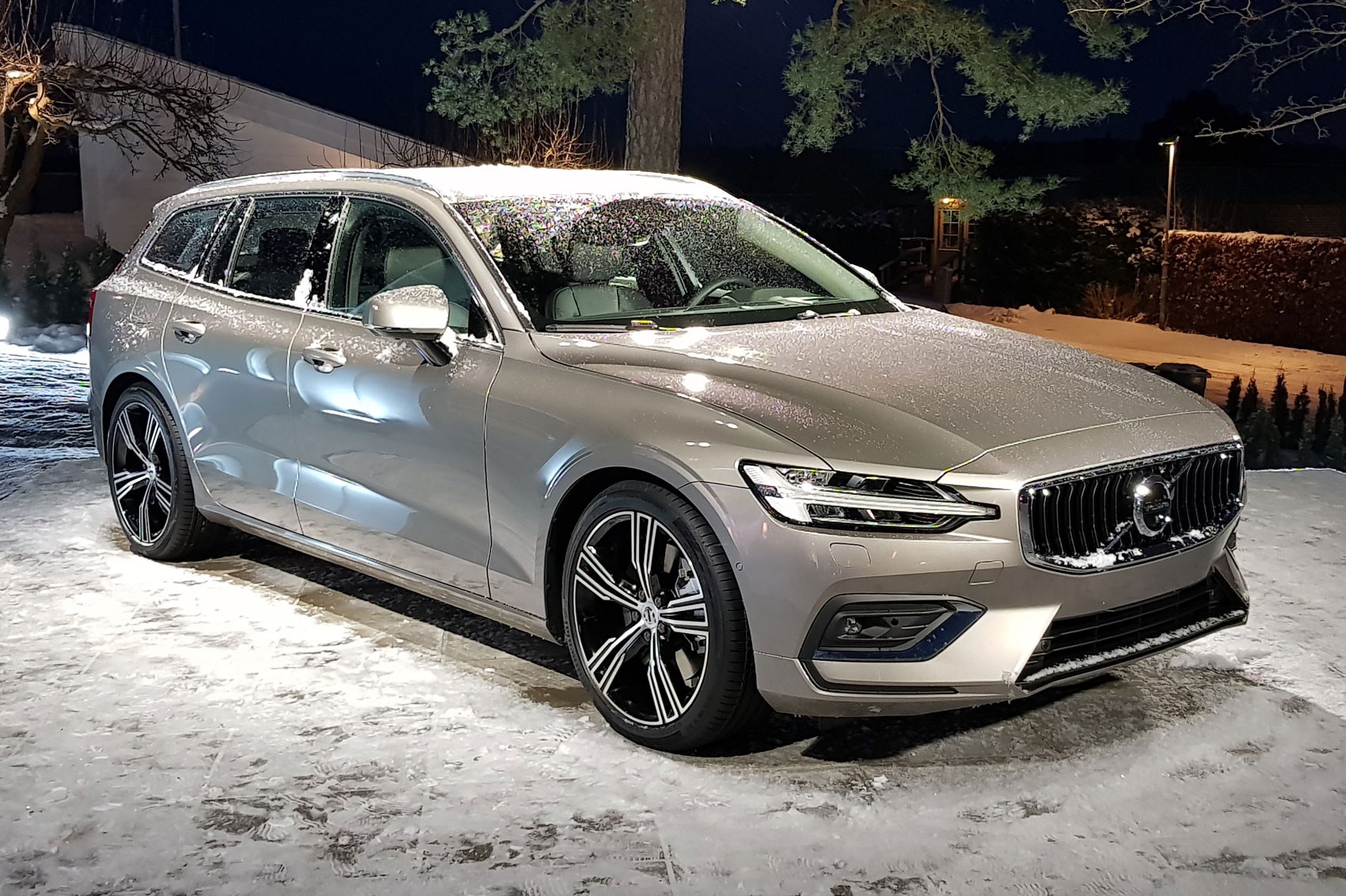 Volvo V60 Estate 18 Interior Uk Price And Release Date Car Magazine