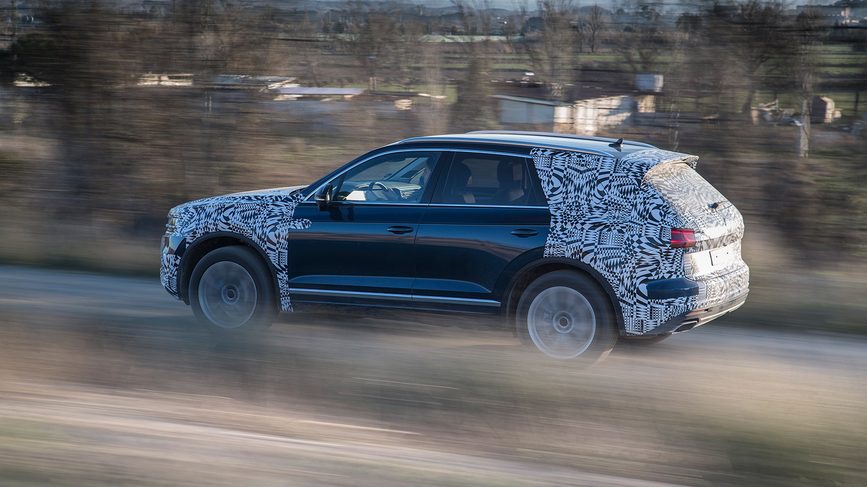 The new 2018 Volkswagen Touareg review: prices, specs, on-sale date and interior