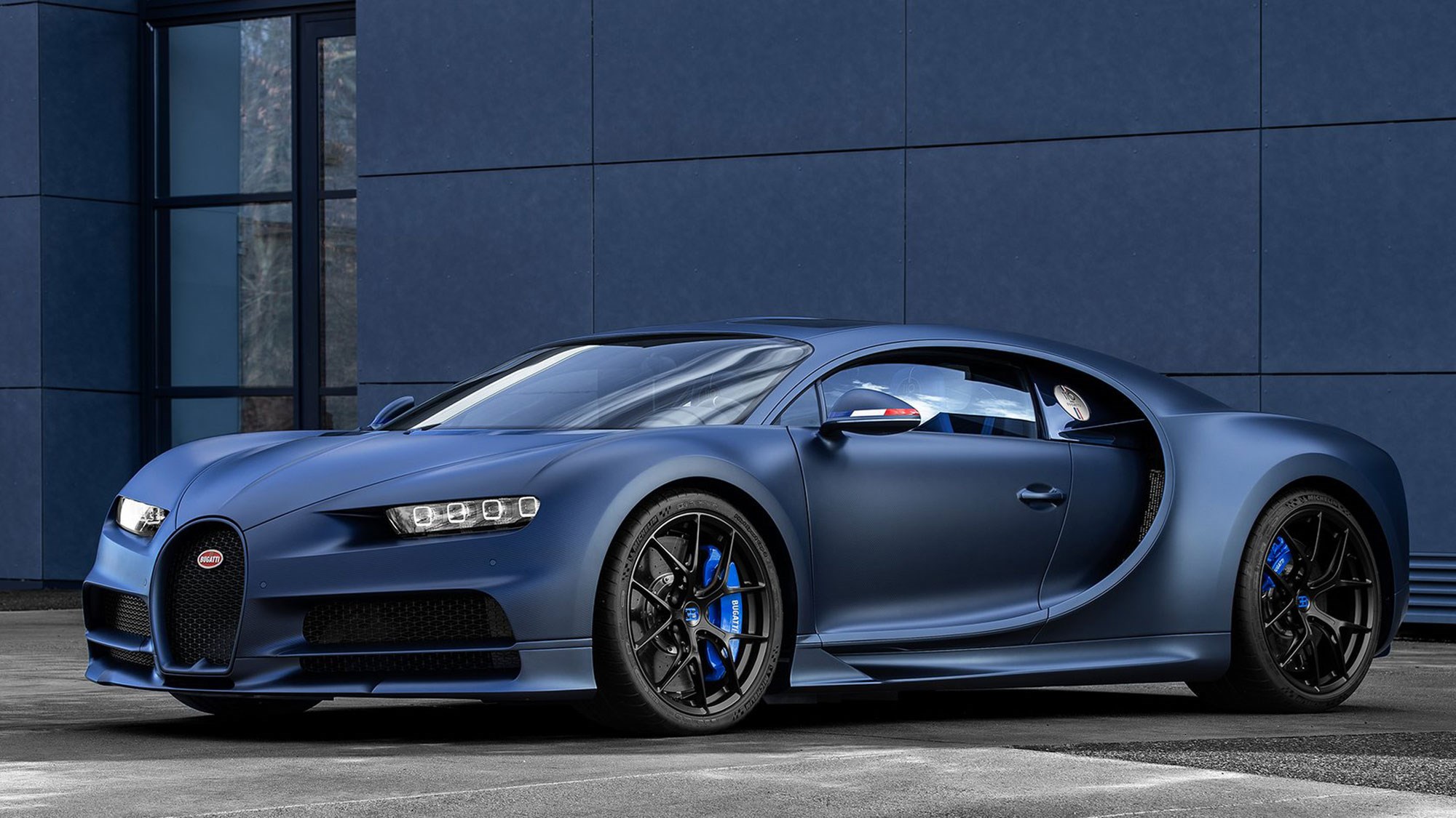 Check Out This New Bugatti Chiron Sport Finished In 'Petrol Blue