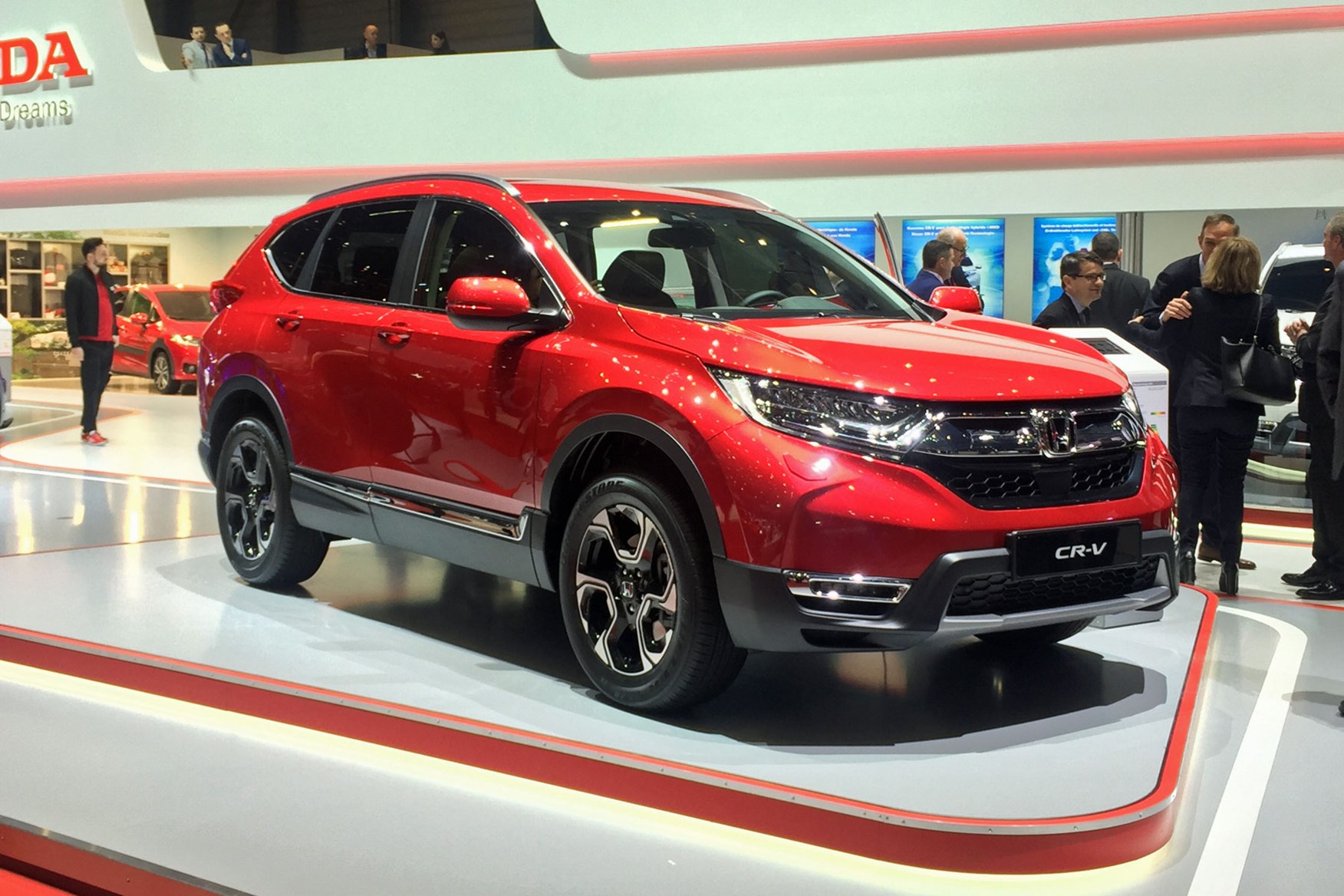  Honda  CR V 2019  news info pics spec hybrid CAR 