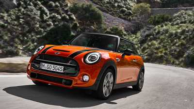 Mini Cooper S review: now with added Britpop