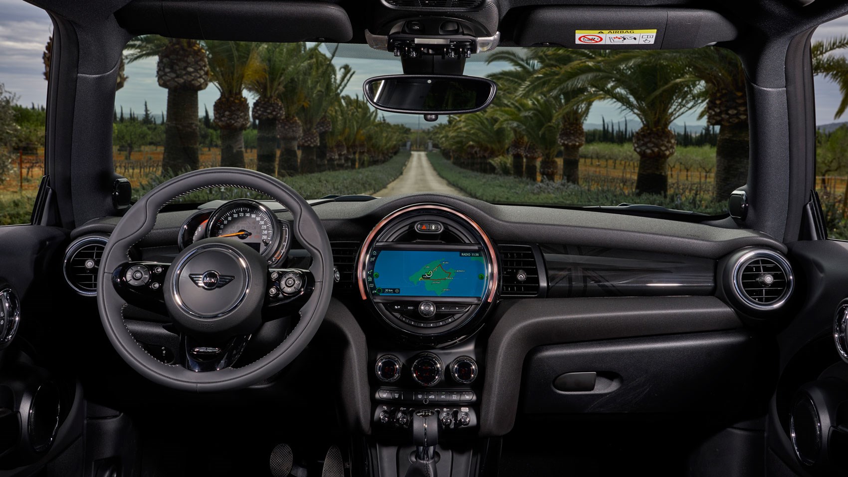 Mini Cooper S 2018 interior