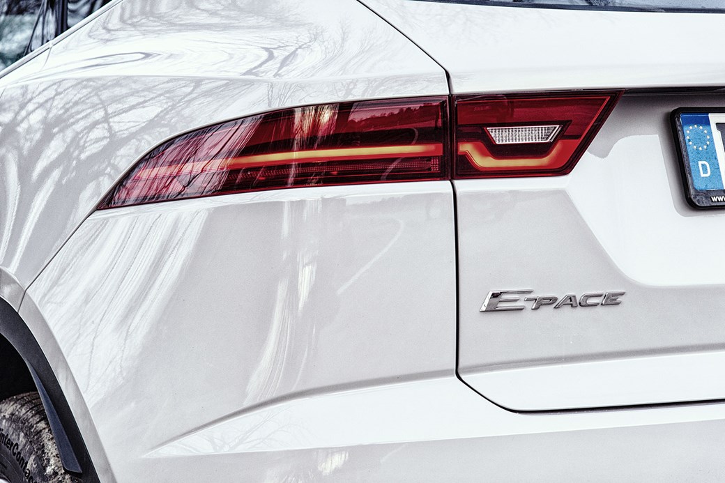Bmw X2 Vs Jaguar E Pace Volvo Xc40 2018 Review Got The Memo E Pace Badge