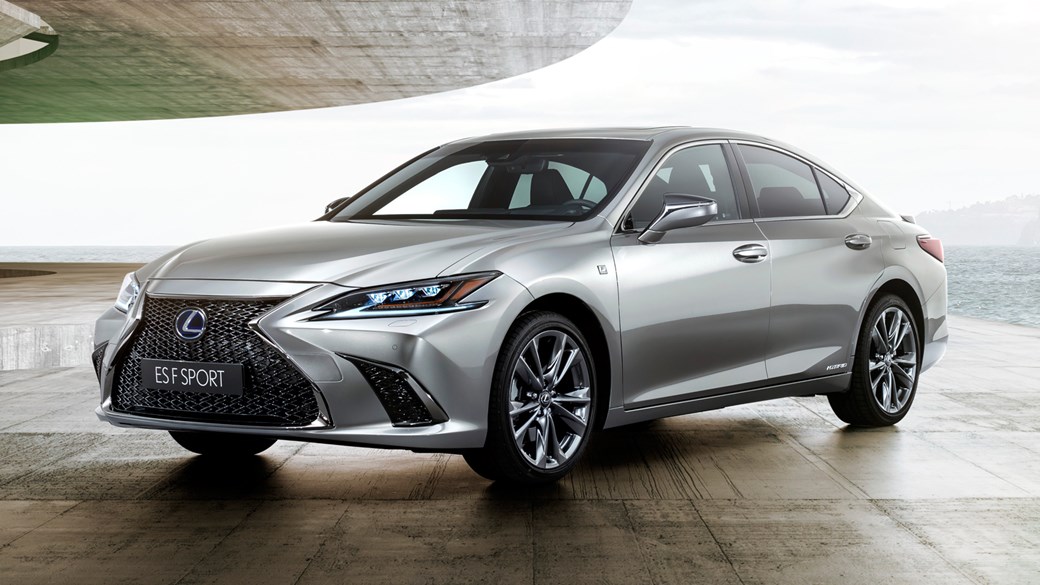 Meet the new Lexus ES: fresh saloon replaces GS