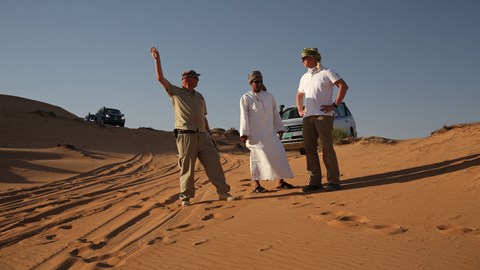 VW Amaroks and off-roading experts in the desert