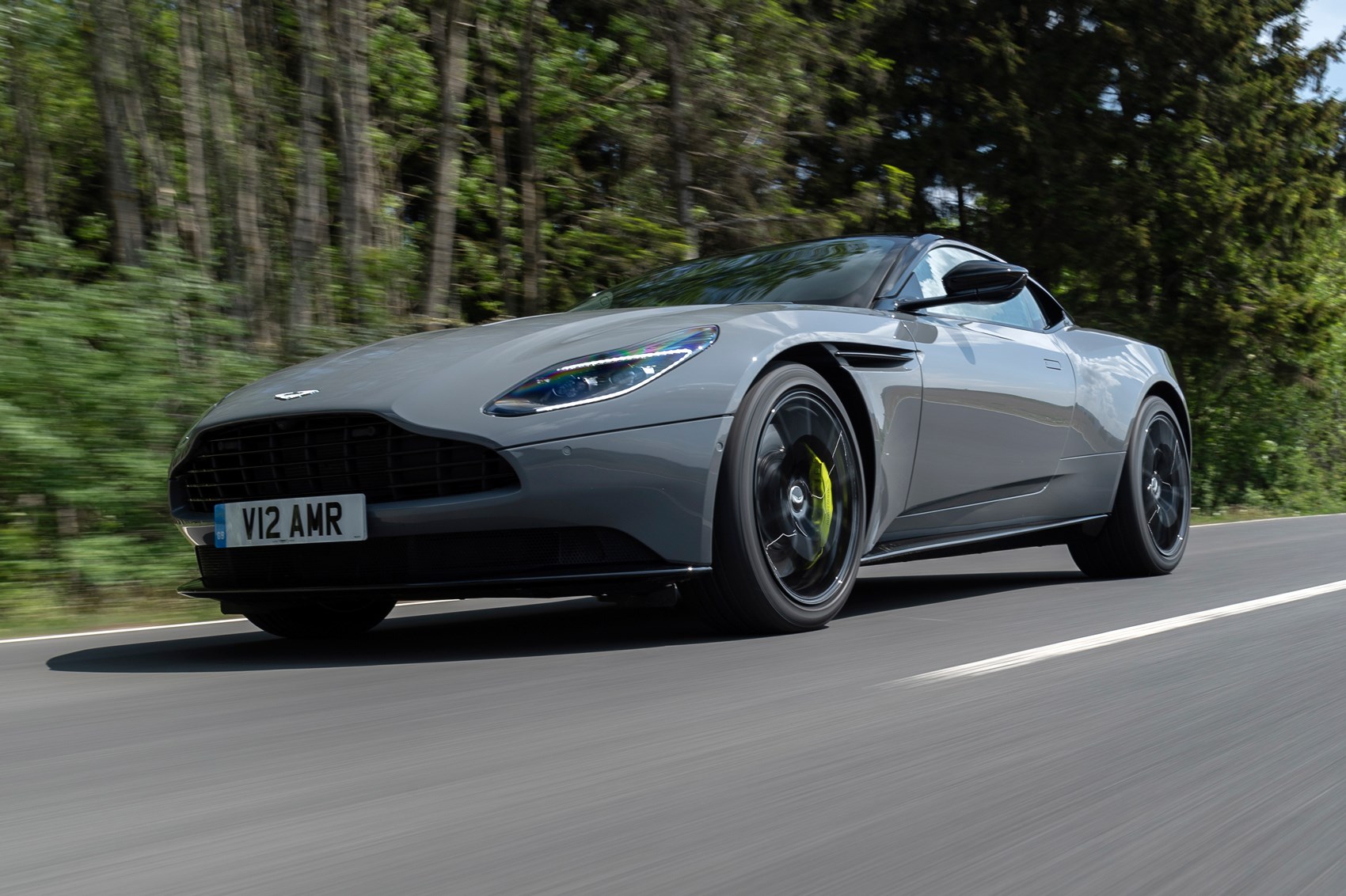 Aston Martin db11 Coupe