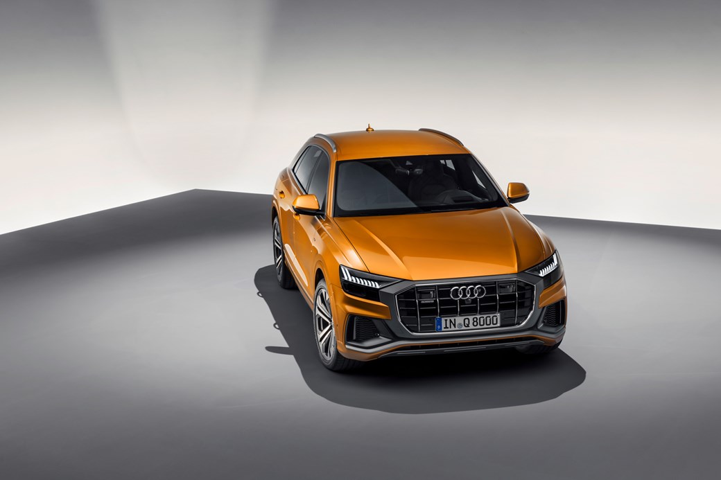 Audi Q8 front overhead