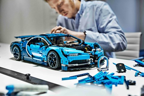 Lego Chiron building