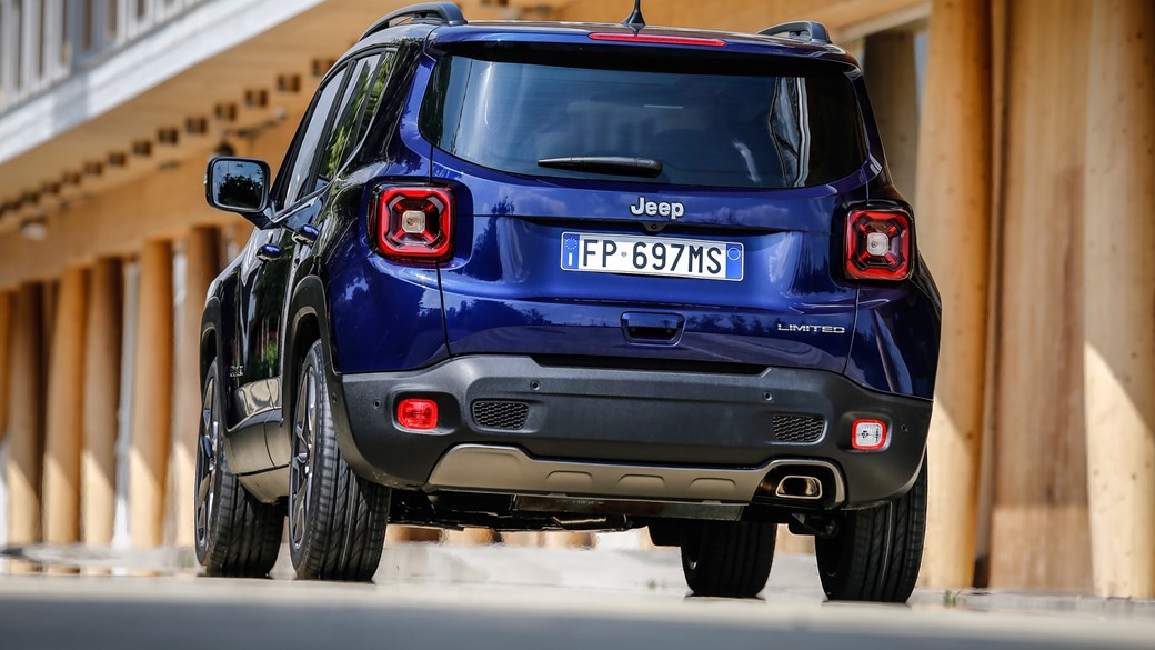 Nip/tuck time for Jeep Renegade: 2018 facelift revealed