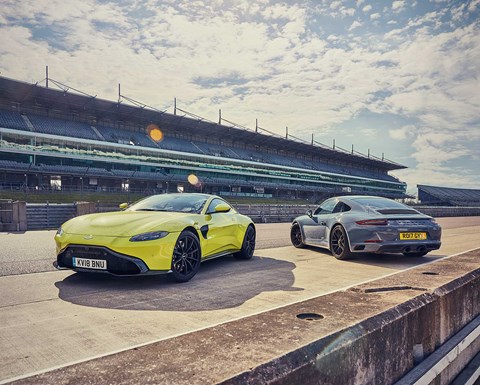  Aston Martin Vantage or Porsche 911 GTS? The double test of the RCA reveals everything 