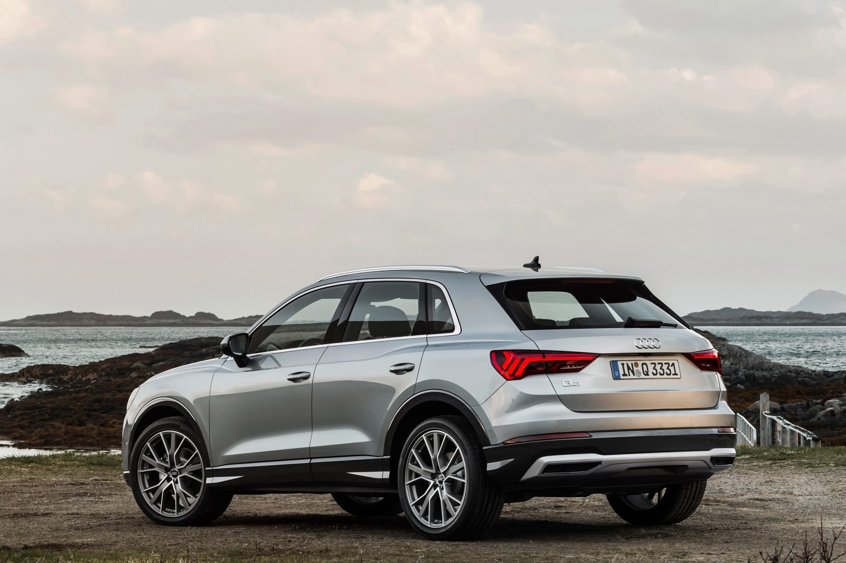 Next Generation Audi Q3 Is Here For 2018 Car Magazine