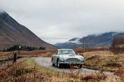 Aston DB5 James Bond