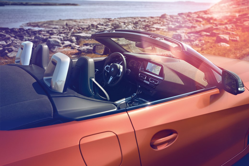 Z4 first edition interior overhead