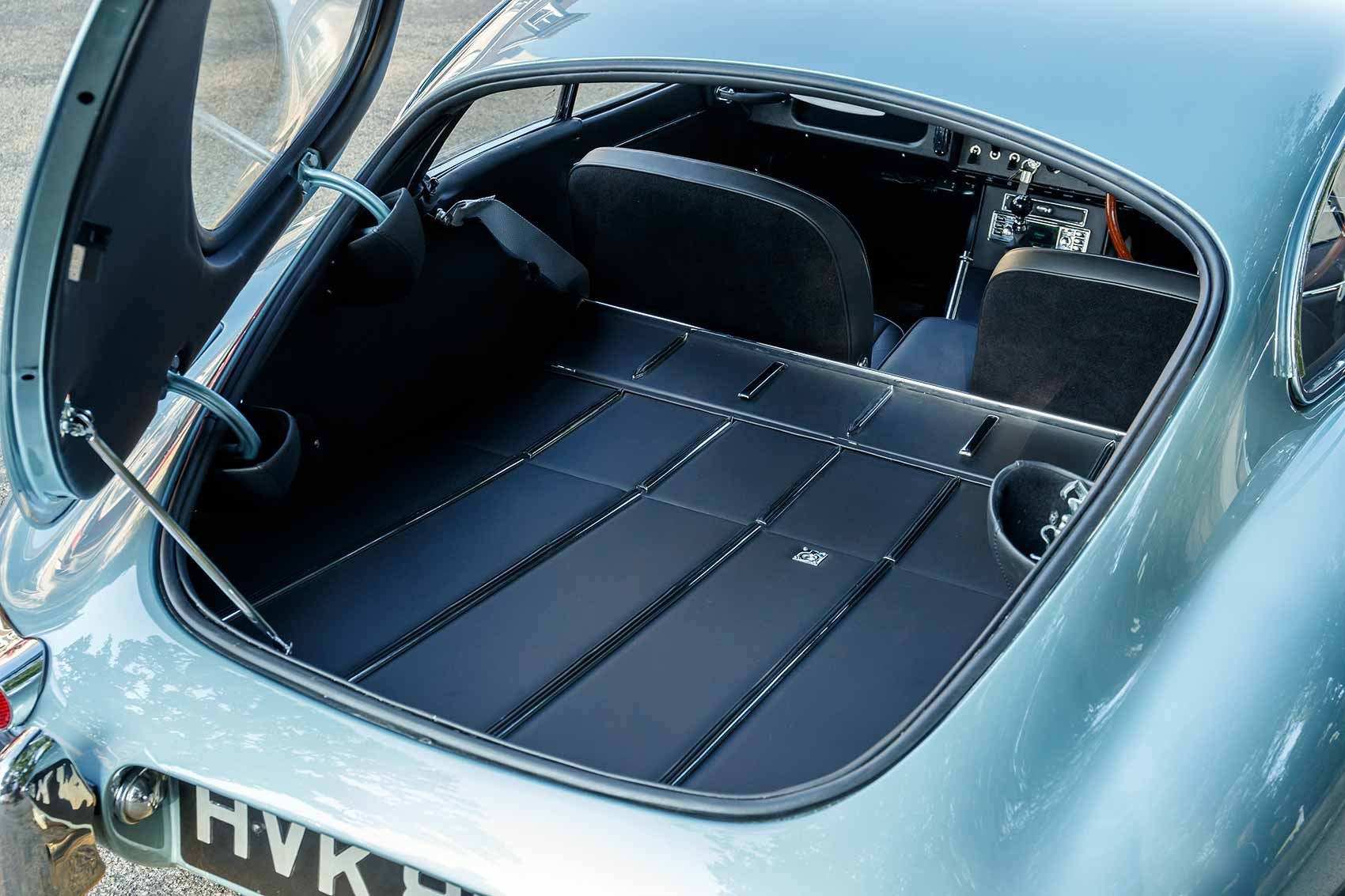 Luggage space in Jaguar Reborn E-Type Luggage space in Jaguar Reborn E-Type