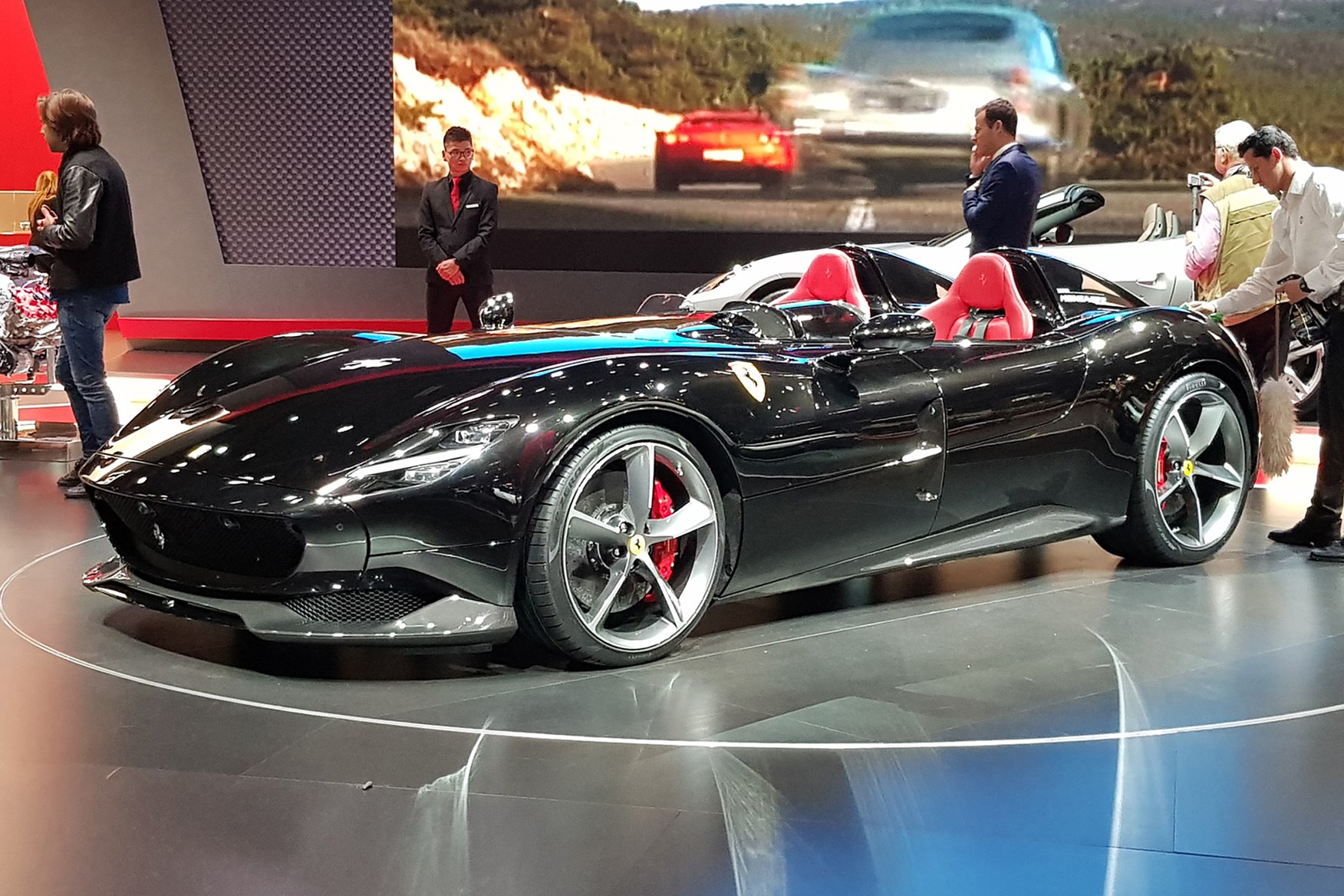 Ferrari Monza Sp1 Vs Sp2 Photo Cortez Auto