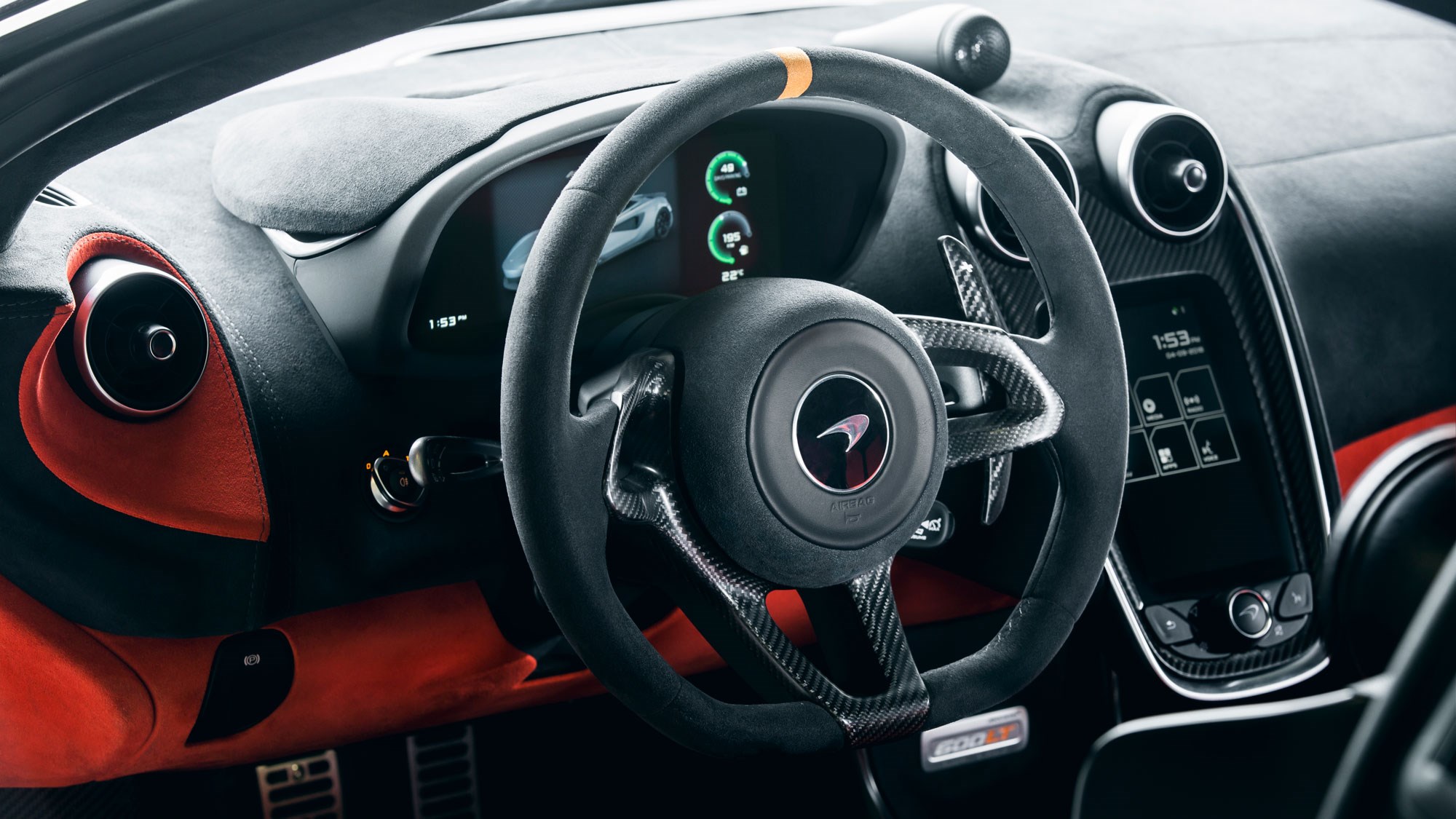 McLaren 600LT interior