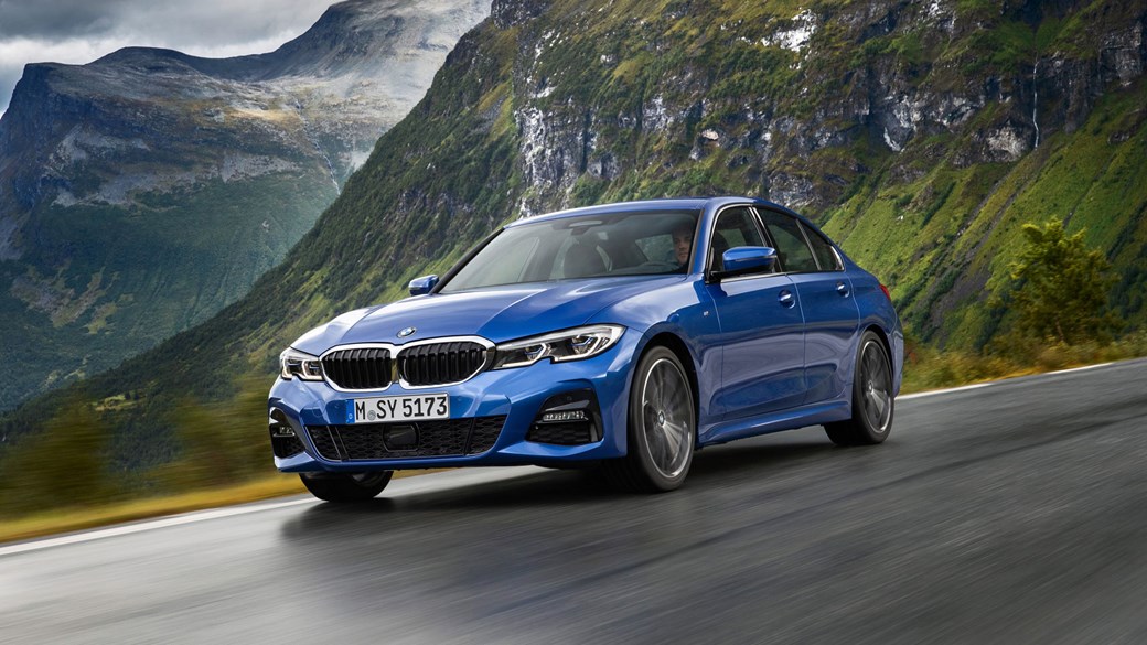 The new 2019 G20 BMW 3-series saloon