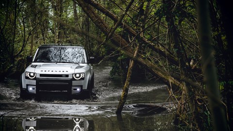 Land Rover Defender 2020