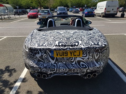 New 2020 Jaguar F-type spy photos