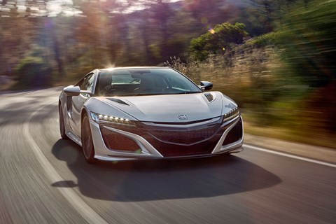 Honda NSX: à¤¸à¤¬à¤¸à¥‡ à¤šà¤¤à¥à¤° à¤¹à¤¾à¤‡à¤¬à¥à¤°à¤¿à¤¡ à¤•à¤¾à¤°à¥‹à¤‚ à¤®à¥‡à¤‚ à¤¸à¥‡ à¤à¤•, à¤œà¤¿à¤¸à¥‡ à¤¹à¤®à¤¨à¥‡ à¤•à¤­à¥€ à¤šà¤²à¤¾à¤¯à¤¾ à¤¹à¥ˆ